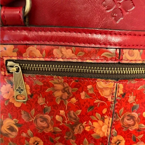 Patricia Nash floral satchel - Picture 5 of 11